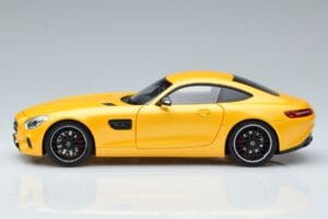 Mercedes AMG GT S C190 Solarbeam Norev 1:18 B66960341 Diecast - image 4 of 7