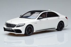 Mercedes AMG S63 W222 Diamond White GT Spirit 1:18 B66965714 Resin