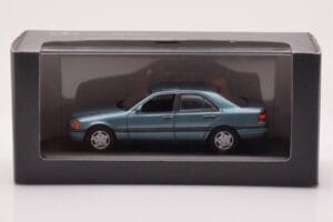 Mercedes C-Class W202 C220 Petrol Metallic Minichamps 1:43 B66005705 Diecast - image 3 of 3