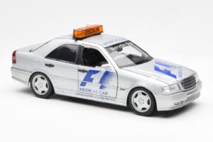 Mercedes C-Class W202 AMG Medical Car F1 1997 UT Models 1:18 26106 Diecast - image 4 of 6