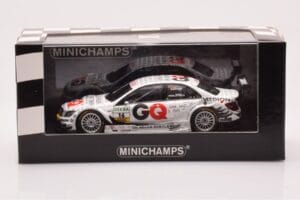Mercedes C-Class W204 DTM GQ AMG Mercedes #16 Engels DTM 2009 Minichamps 1:43 400093816 Diecast - image 4 of 4