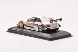 Mercedes C-Class W204 DTM Team AMG Mercedes #10 G. Paffett DTM 2009 Minichamps 1:43 400093910 Diecast - image 3 of 4