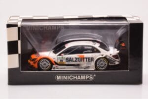 Mercedes C-Class W204 DTM Team AMG Mercedes #10 G. Paffett DTM 2009 Minichamps 1:43 400093910 Diecast - image 4 of 4
