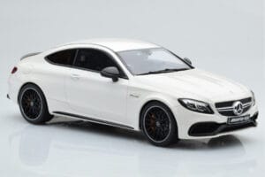 Mercedes C63S AMG C205 Coupe White GT Spirit 1:18 B66965707 Resin - image 4 of 6
