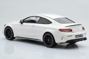 Mercedes C63S AMG C205 Coupe White GT Spirit 1:18 B66965707 Resin - image 5 of 6