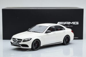 Mercedes C63S AMG W205 White GT Spirit 1:18 B66960370 Resin - image 6 of 6