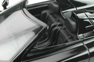 Mercedes CLK GTR Roadster Black GT Spirit 1:18 GT826 Resin - image 10 of 10