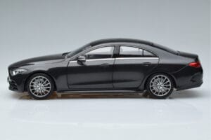 Mercedes CLS Coupe C257 Norev 1:18 B66960546 Diecast - image 4 of 7