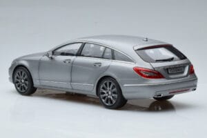 Mercedes CLS Shooting Brake X218 Alanite Grey Norev 1:18 B66960117 Diecast - image 6 of 7