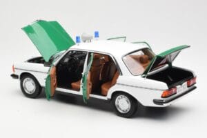 Mercedes E-Class W123 Polizei Norev 1:18 B66040676 Diecast - image 5 of 8