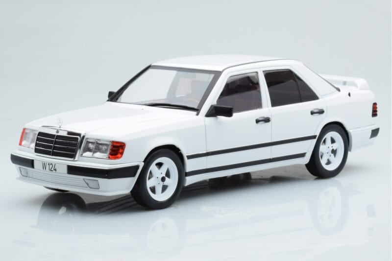 Mercedes E-Class W124 Tuning White MCG 1:18 MCG18343 Diecast
