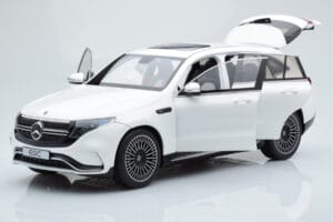 Mercedes EQC 400 Diamond White NZG 1:18 B66963756 Diecast - image 2 of 8