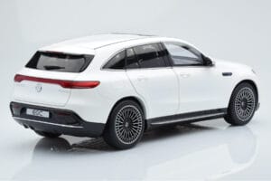 Mercedes EQC 400 Diamond White NZG 1:18 B66963756 Diecast - image 3 of 8