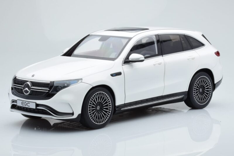 Mercedes EQC 400 Diamond White NZG 1:18 Mercedes EQC 400 Diamond White NZG 1:18 B66963756 Diecast