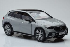 Mercedes EQE SUV X294 AMG Line Alpine Grey NZG 1:18 B66960837 Diecast - image 6 of 8