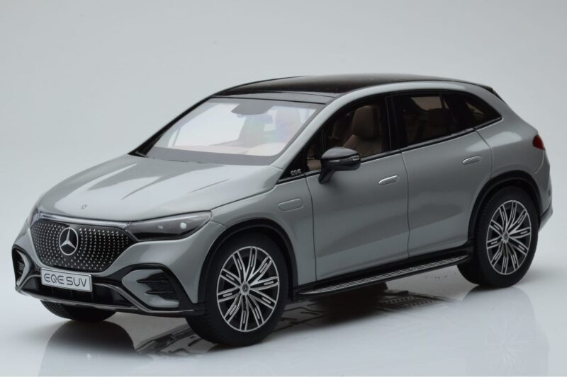 Mercedes EQE SUV X294 AMG Line Alpine Grey NZG 1:18 Mercedes EQE SUV X294 AMG Line Alpine Grey NZG 1:18 B66960837 Diecast