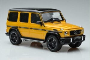 Mercedes AMG G63 W463 Crazy Color Solar Beam Dealer Edition GT Spirit 1:18 B66961012 Resin - image 4 of 6