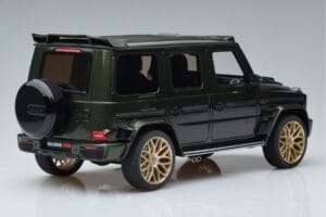 Mercedes G63 Brabus 700 Widestar W463 Green GT Spirit 1:18 GT274 Resin - image 2 of 6