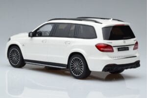 Mercedes AMG GLS63 X166 White GT Spirit 1:18 B66965709 Resin - image 5 of 6