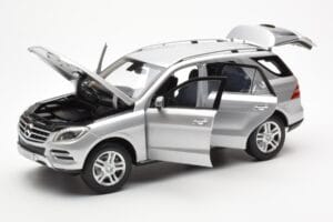 Mercedes M-Class W166 Iridium Silver Metallic Minichamps 1:18 B66960064 Diecast - image 2 of 8