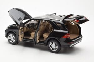 Mercedes M-Class W166 Obsidian Black Metallic Minichamps 1:18 B66960063 Diecast - image 5 of 8