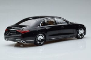 Mercedes Maybach S600 W222 V12 Biturbo Obsidian Black Almost Real 1:18 820115 Diecast - image 3 of 11