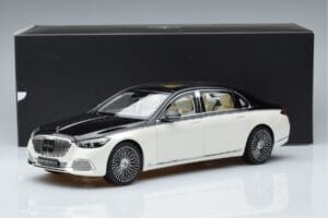 Mercedes Maybach S680 X223 White Norev 1:18 B66961424 Diecast - image 7 of 7