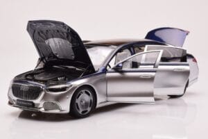 Mercedes Maybach S680 W223 Nautical Blue Cirrus Silver Almost Real 1:18 820125 Diecast - image 2 of 8