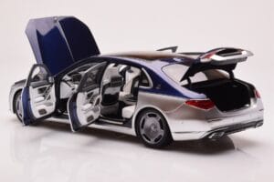 Mercedes Maybach S680 W223 Nautical Blue Cirrus Silver Almost Real 1:18 820125 Diecast - image 5 of 8
