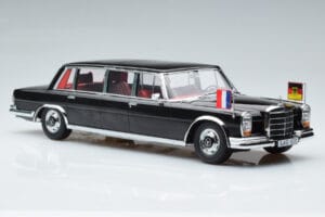 Mercedes 600 Pullman W100 W. Brandt G. Pompidou KK-Scale 1:18 KKDC181134 Diecast - image 4 of 6
