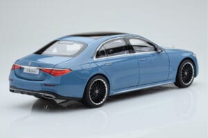 Mercedes S-Class W223 Vintage Blue Norev 1:18 B66960828 Diecast - image 3 of 7