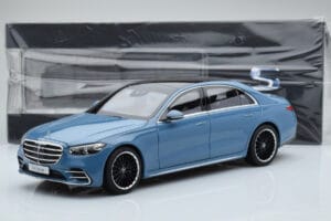 Mercedes S-Class W223 Vintage Blue Norev 1:18 B66960828 Diecast - image 7 of 7