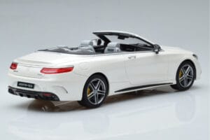 Mercedes AMG S63 A217 Cabriolet Diamond White GT Spirit 1:18 B66965712 Resin - image 2 of 6