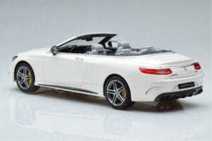Mercedes AMG S63 A217 Cabriolet Diamond White GT Spirit 1:18 B66965712 Resin - image 5 of 6