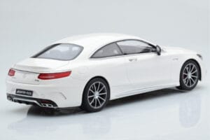 Mercedes AMG S63 C217 Coupe White GT Spirit 1:18 B66960372 Resin - image 2 of 6