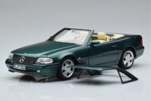 Mercedes SL500 R129 Green Metallic Norev 1:18 183753 Diecast - image 3 of 8