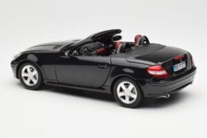 Mercedes SLK R171 Obsidian Black Metallic Minichamps 1:18 B66962319 Diecast - image 8 of 9
