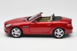 Mercedes SLK R172 Designo Zircon Red Minichamps 1:18 B66960513 Diecast - image 4 of 8