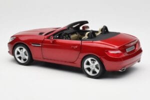 Mercedes SLK R172 Designo Zircon Red Minichamps 1:18 B66960513 Diecast - image 7 of 8