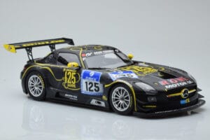 Mercedes SLS AMG GT3 Rowe Racing #125 Zehe / Bullitt / Renger / Hartung ADAC 24 Hours of Nurburgring 2013 Minichamps 1:18 151 - image 4 of 6