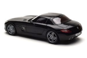 Mercedes SLS AMG Obsidian Black Metallic Minichamps 1:18 B66960042 Diecast - image 6 of 7