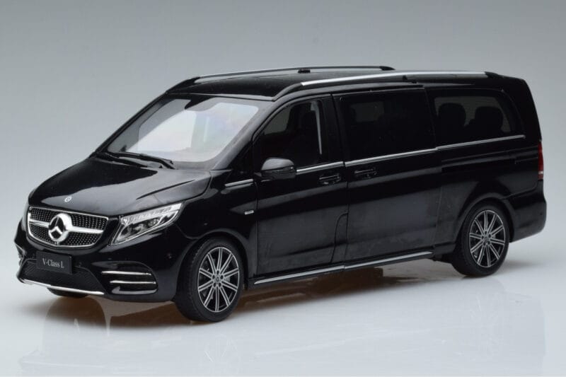 Mercedes V-Class W447 V260L Black OEM 1:18 QALCN89911150 Diecast
