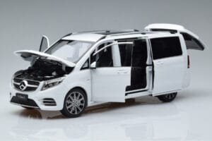 Mercedes V-Class W447 V260L White OEM 1:18 QALCN89911149 Diecast - image 2 of 8