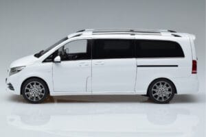 Mercedes V-Class W447 V260L White OEM 1:18 QALCN89911149 Diecast - image 4 of 8