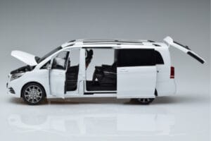 Mercedes V-Class W447 V260L White OEM 1:18 QALCN89911149 Diecast - image 5 of 8