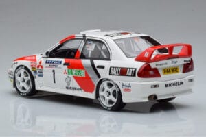 Mitsubishi Lancer Evo 4 T. Makinen / S. Harjanne Rally Catalunya 1997 Otto 1:18 OT409 Resin - image 5 of 6