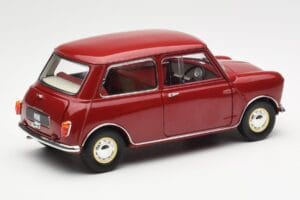 Morris Mini Minor Red Kyosho 1:18 08964R Diecast - image 3 of 8