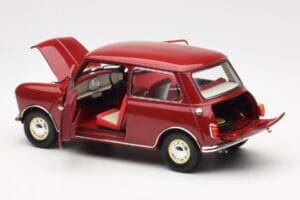Morris Mini Minor Red Kyosho 1:18 08964R Diecast - image 5 of 8