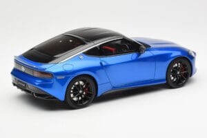 Nissan Fairlady Z Z35 Bayside Blue GT Spirit 1:18 GT387 Resin - image 2 of 6