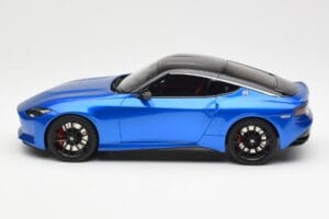 Nissan Fairlady Z Z35 Bayside Blue GT Spirit 1:18 GT387 Resin - image 3 of 6